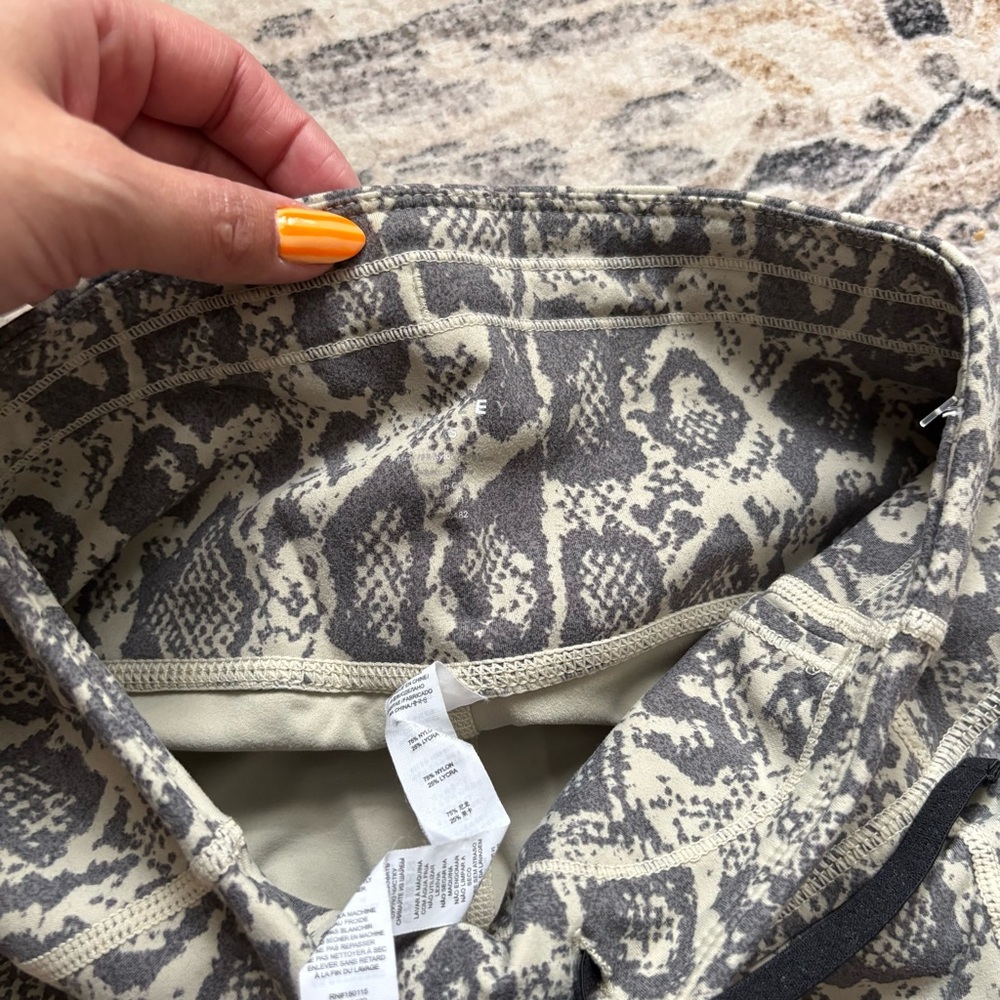 Varley Snake Print Python Estrella Legging Xs - image 5